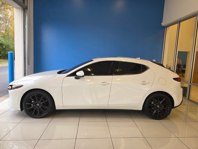 2025 Mazda Mazda3 2.5 s Premium photo 4