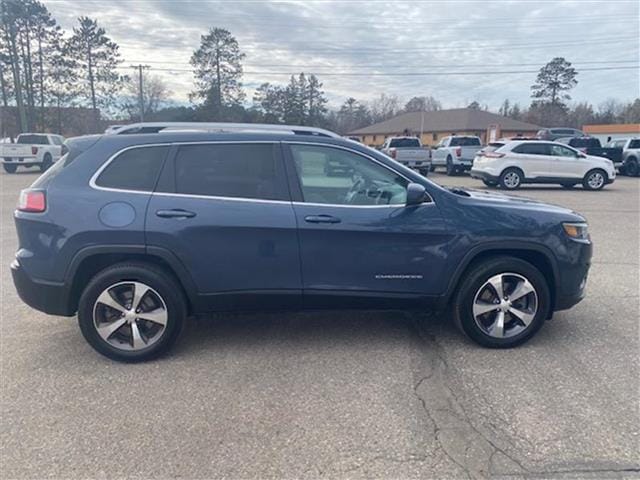 Used 2019 Jeep Cherokee Limited with VIN 1C4PJMDX6KD363988 for sale in Bemidji, Minnesota