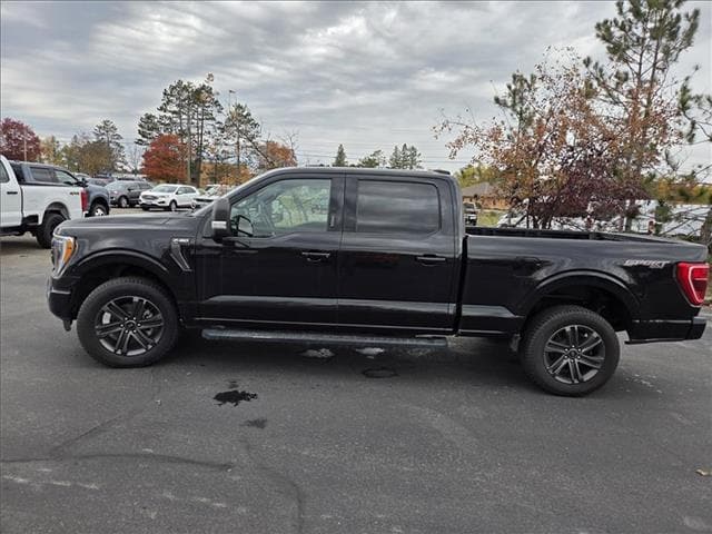2022 Ford F-150 XLT's photo
