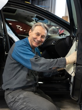 Staff member TED VANKEMPEN from ID_09c16f35cf40