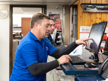 Staff member MARK GROTBERG from ID_09c16f35cf40