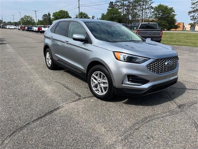 Used 2024 Ford Edge SEL with VIN 2FMPK4J94RBA86708 for sale in Bemidji, Minnesota