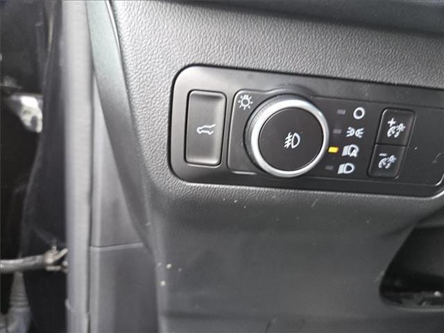 2022 Ford Escape SEL - Photo 11