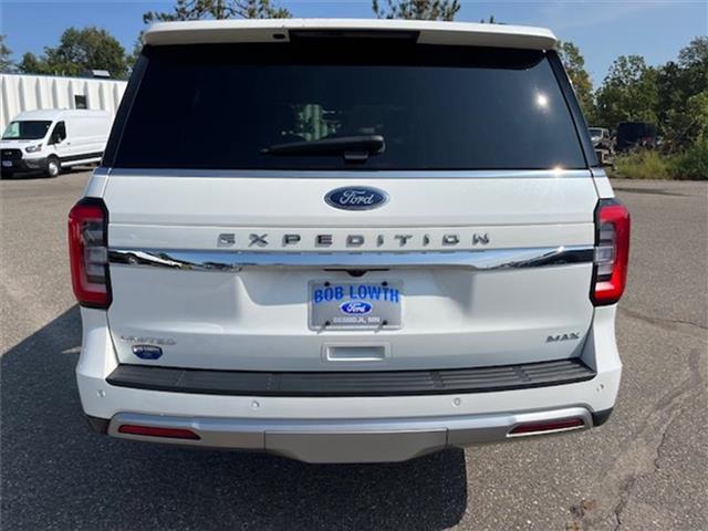2023 Ford Expedition MAX Limited photo 3