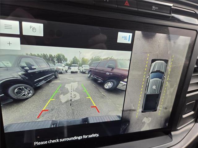 2023 Ford F-150 Platinum - Photo 24