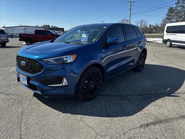 2023 Ford Edge ST Line AWD's photo