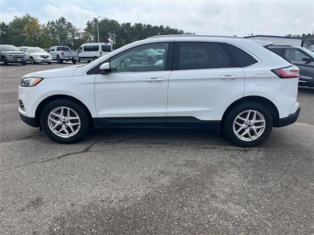 2022 Ford Edge SEL's photo