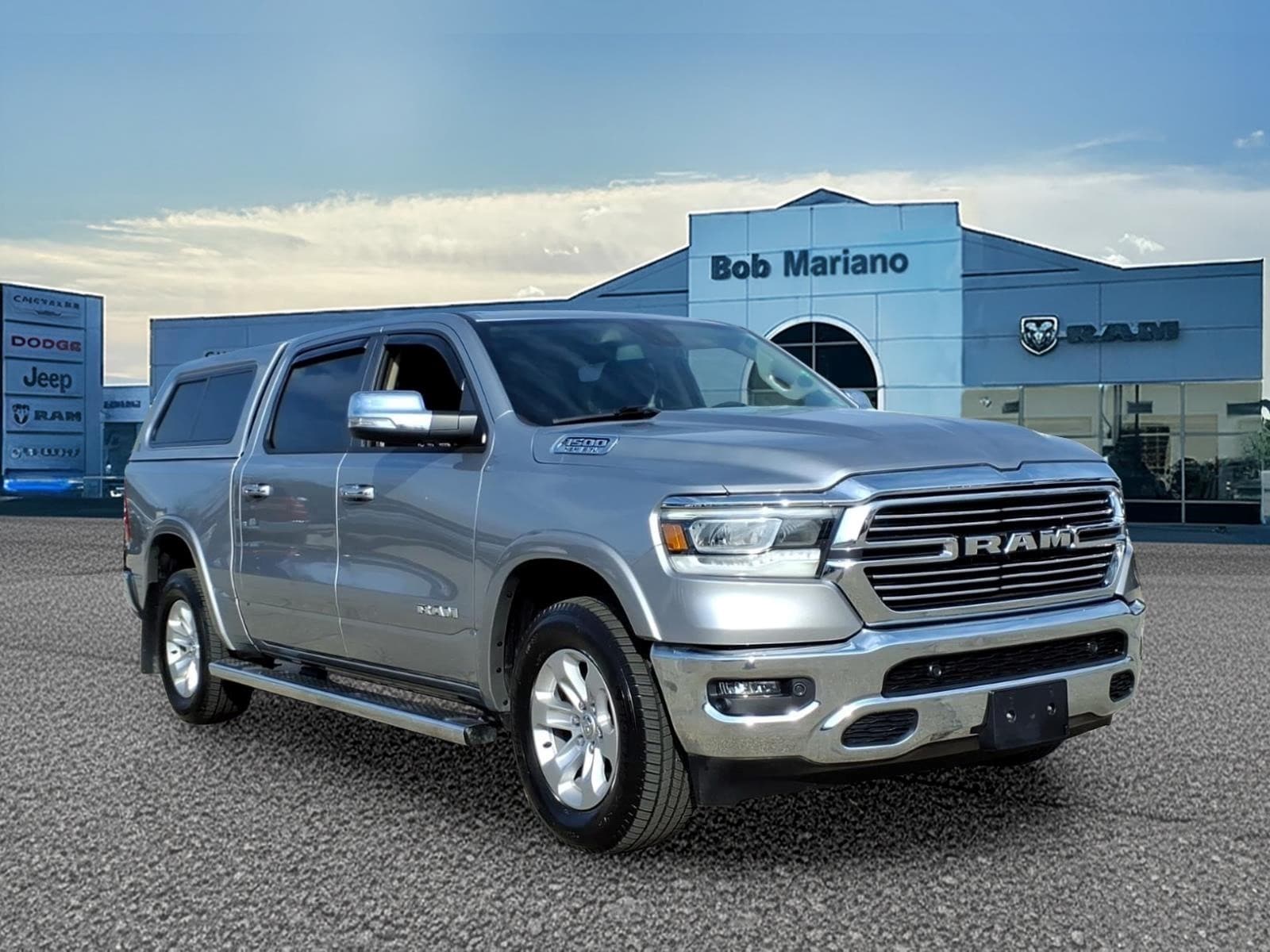 2019 RAM 1500 Laramie 4x4 Crew Cab 5'7's photo