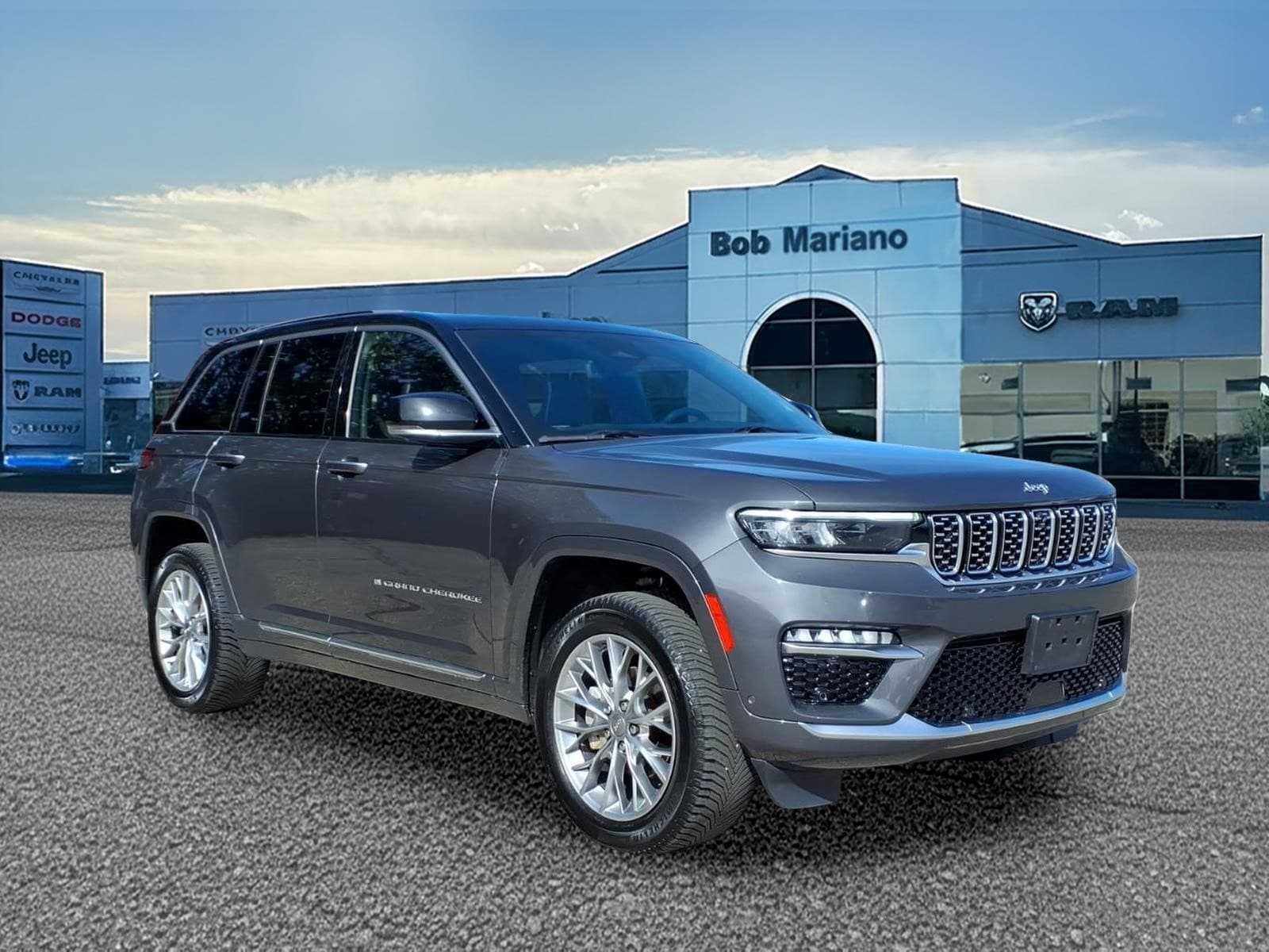 2022 Jeep Grand Cherokee
