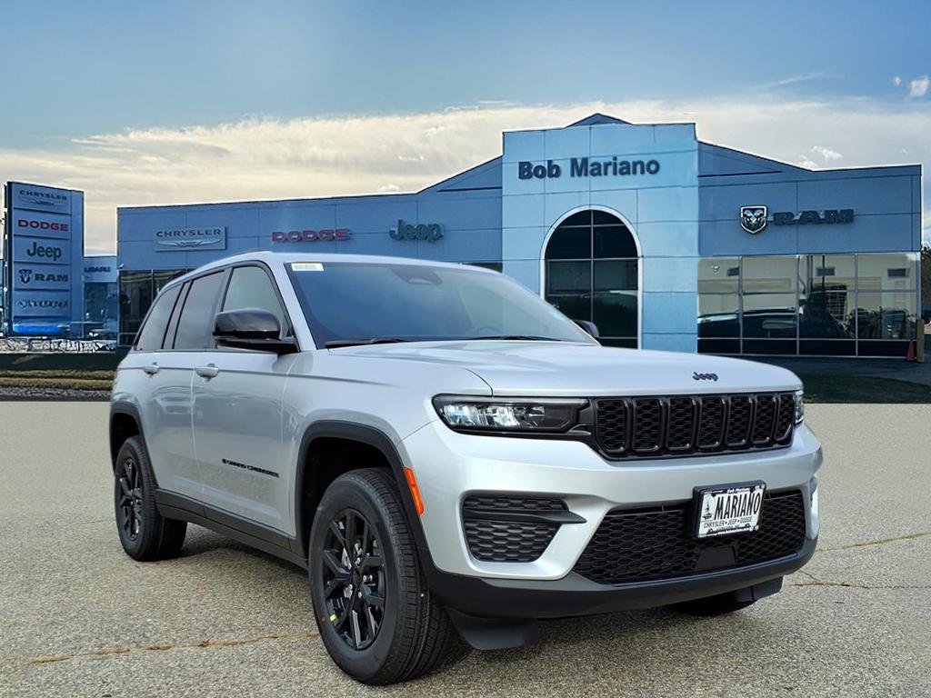 2025 Jeep Grand Cherokee Altitude's photo
