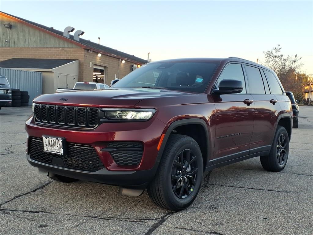 New 2025 Jeep Grand Cherokee Altitude X Sport Utility