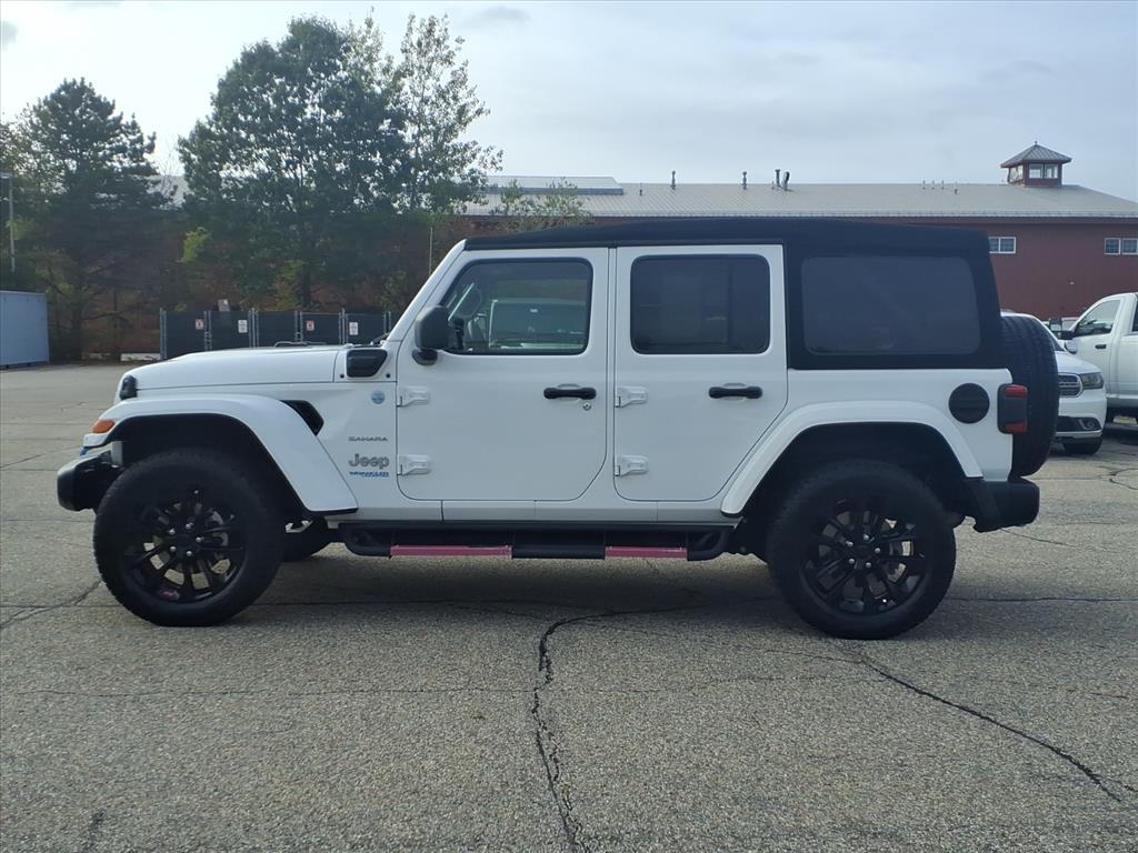 2022 Jeep Wrangler 4xe Unlimited Sahara photo 4