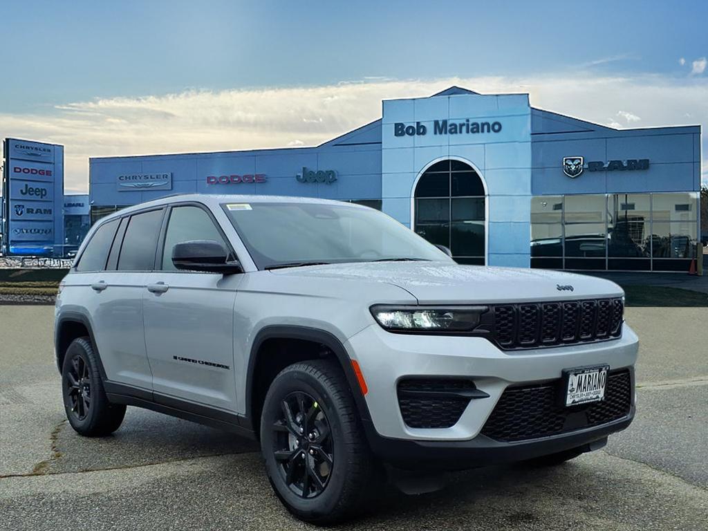 2025 Jeep Grand Cherokee Altitude's photo