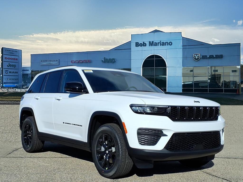 2025 Jeep Grand Cherokee Altitude's photo