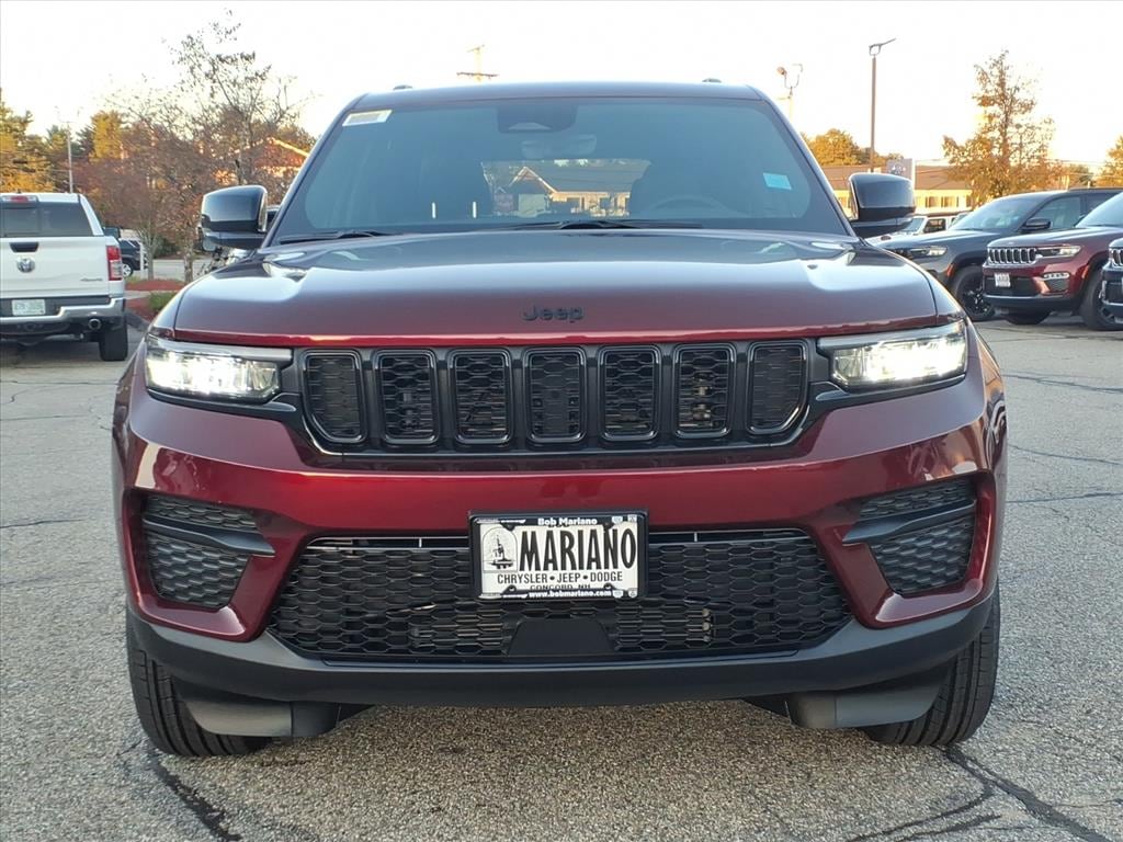 New 2025 Jeep Grand Cherokee Altitude X Sport Utility