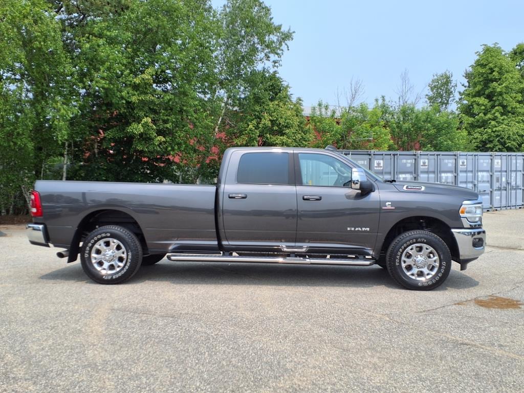2024 Ram 3500 Laramie photo 3