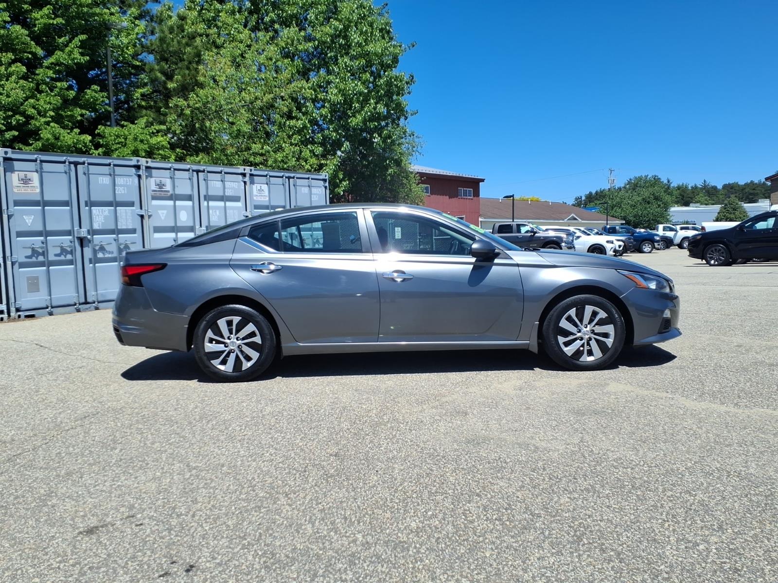 Used 2019 Nissan Altima S with VIN 1N4BL4BWXKC195220 for sale in Concord, NH