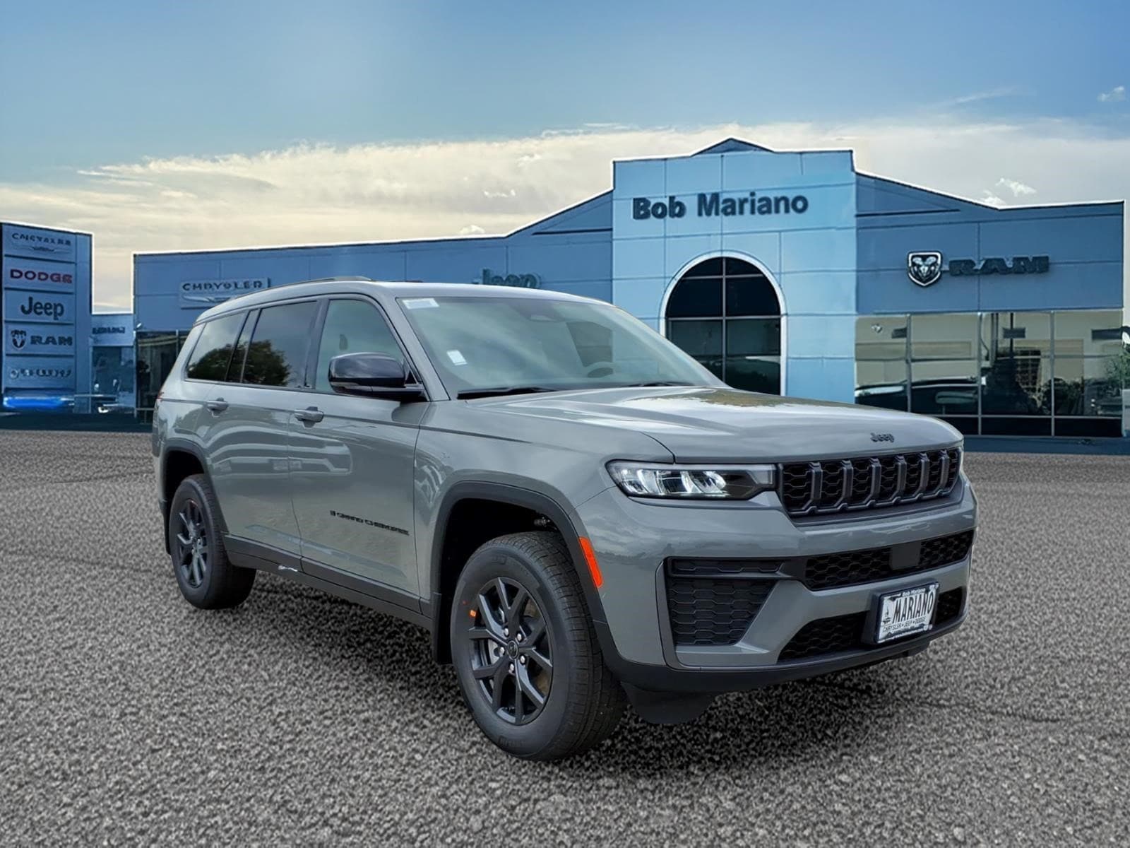 2027 Jeep Grand Cherokee L