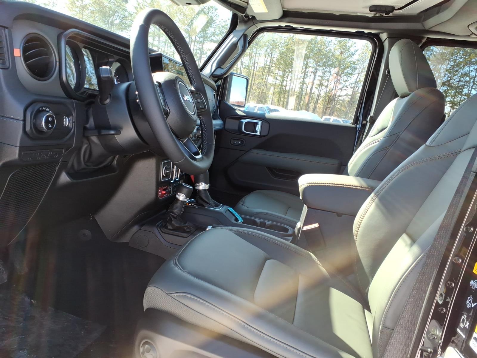 2026 Jeep Gladiator Mojave X - Photo 10