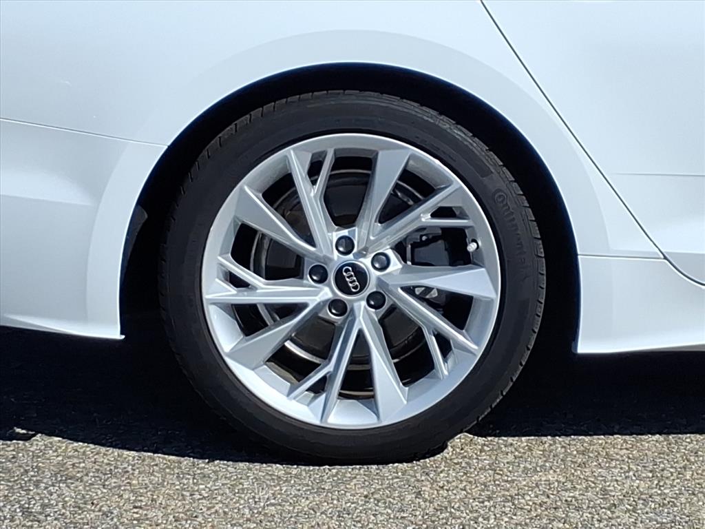 2022 Audi A5 Premium Quattro photo 3