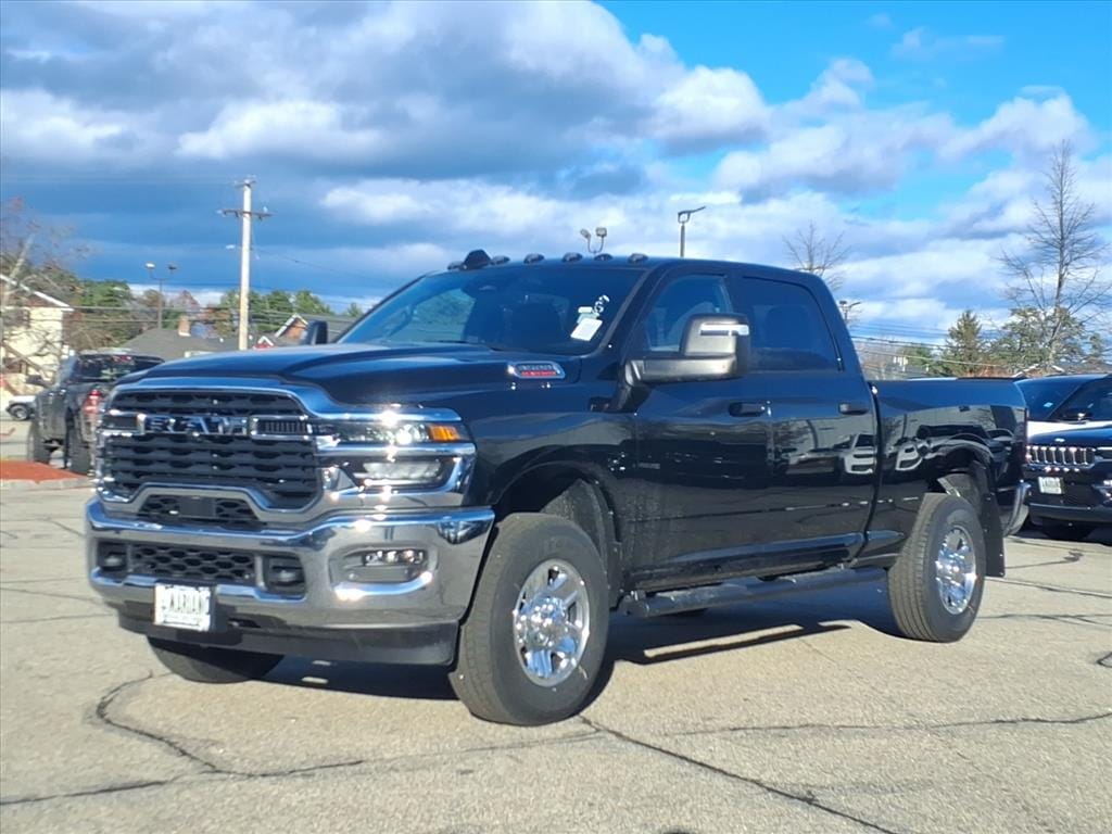 2026 RAM 3500 Tradesman - Photo 3