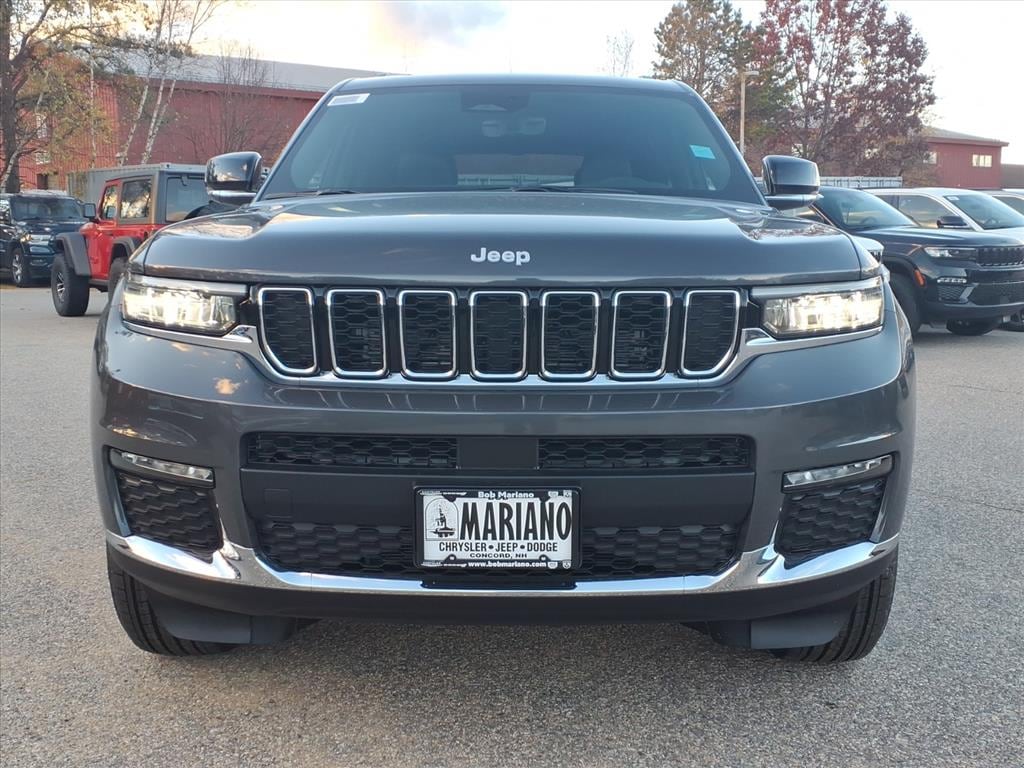 New 2025 Jeep Grand Cherokee L Limited Sport Utility