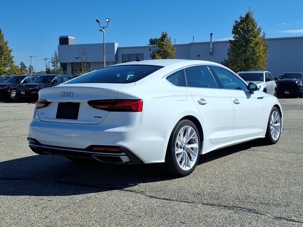 2022 Audi A5 Premium Quattro photo 4