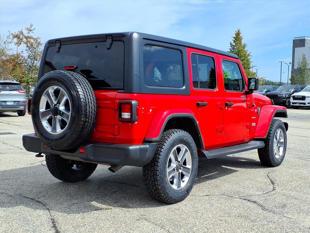 2021 Jeep Wrangler Unlimited Sahara photo 3