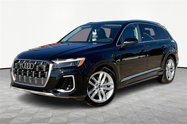 2025 Audi Q7 55 Premium Plus SUV