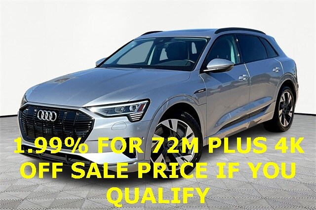 2022 Audi e-tron Premium SUV