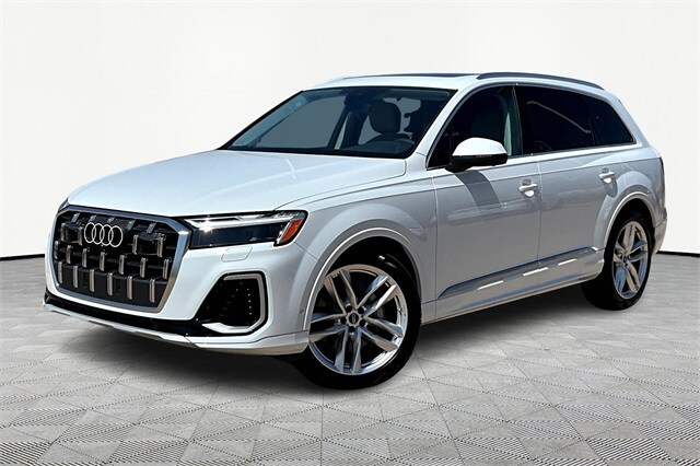 2025 Audi Q7 55 Premium Plus SUV