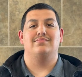 Staff member Issac Estrada from 2cecfe513444
