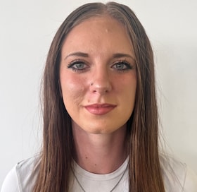 Staff member Ary Freeden from 71dbdce37a66