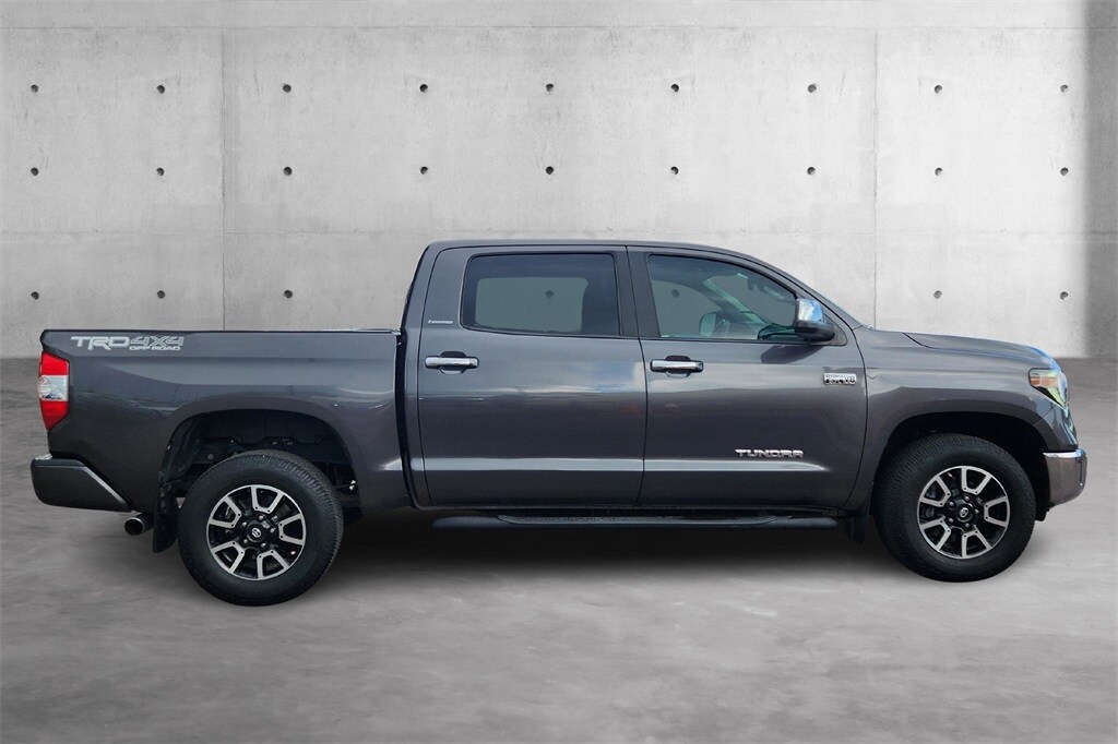 2020 Toyota Tundra Limited Grade photo 2