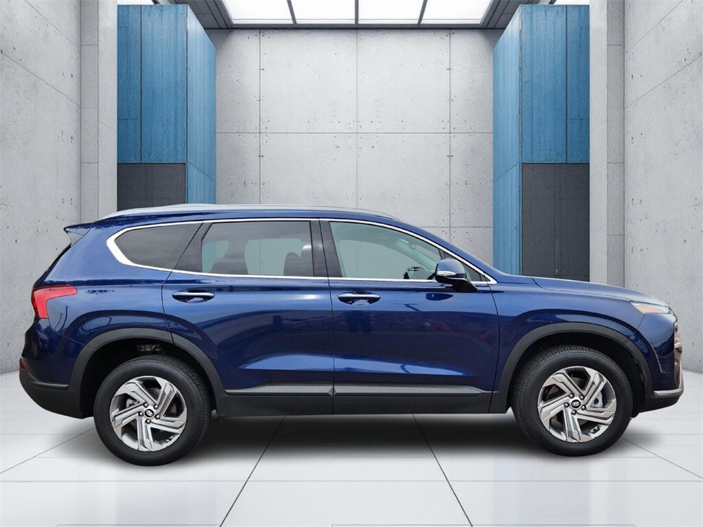 2023 Hyundai Santa Fe SEL photo 2