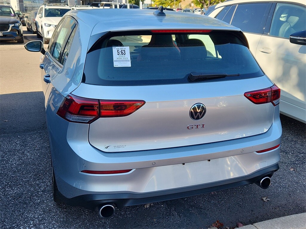 2022 Volkswagen Golf GTI SE photo 4