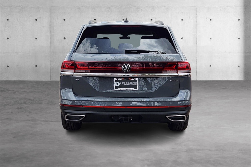 2025 Volkswagen Atlas SE Technology photo 4