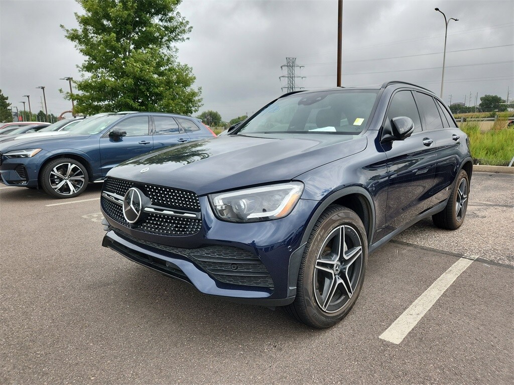 2022 Mercedes Benz GLC 300 4MATIC photo 2