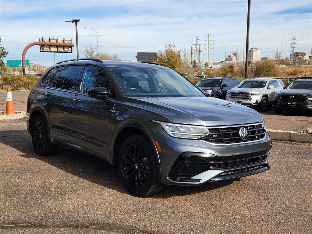 2022 Volkswagen Tiguan SE R-LINE BLACK
