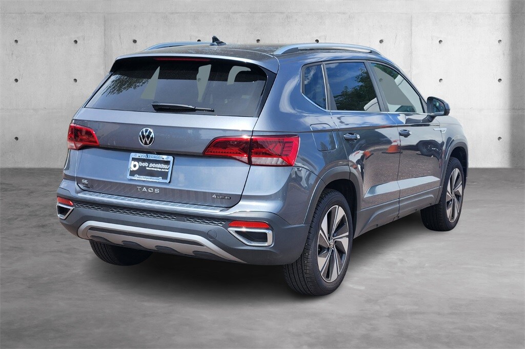 2024 Volkswagen Taos SE photo 4