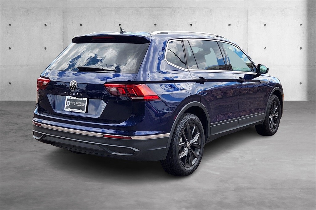 2024 Volkswagen Tiguan SE Wolfsburg Edition photo 3