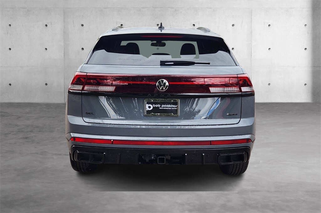 2025 Volkswagen Atlas Cross Sport SEL R-Line photo 4