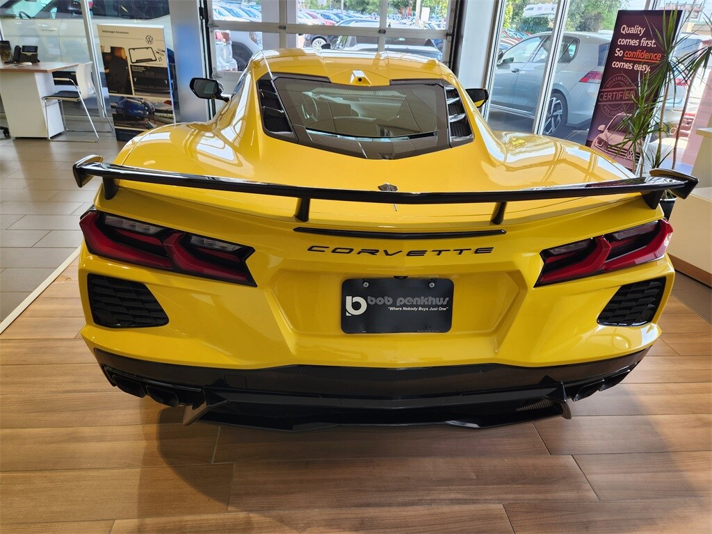 2025 Chevrolet Corvette Stingray 3LT photo 4
