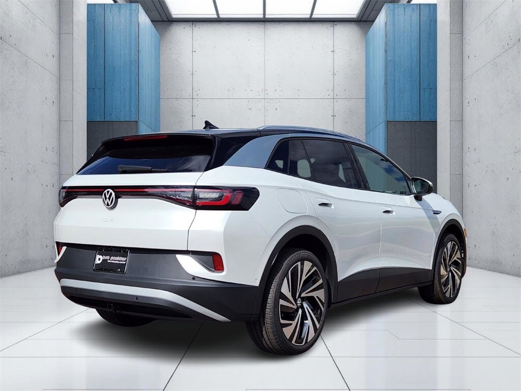 2025 Volkswagen ID.4 Pro Plus photo 3