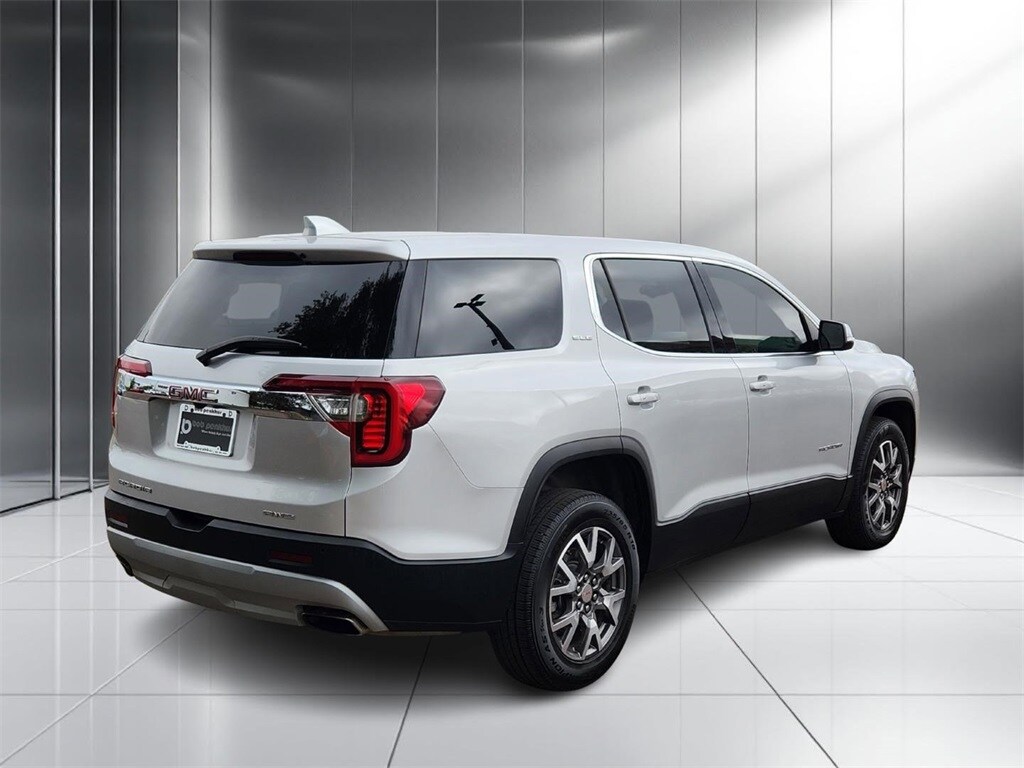 2020 Gmc Acadia SLE photo 3