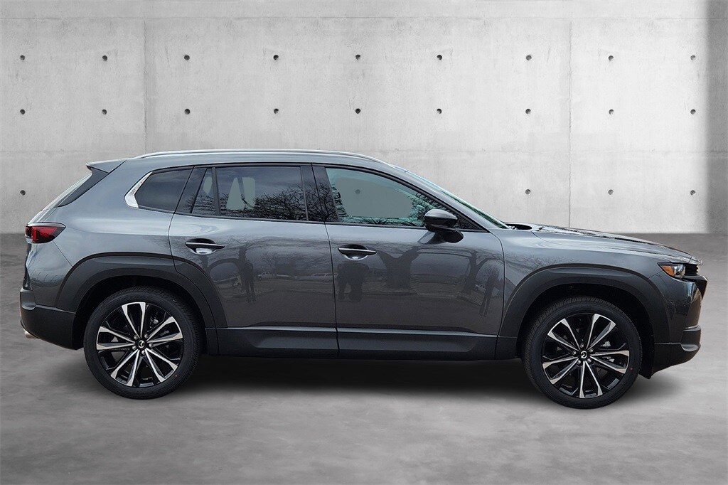 2025 Mazda CX-50 2.5 Premium Plus photo 2