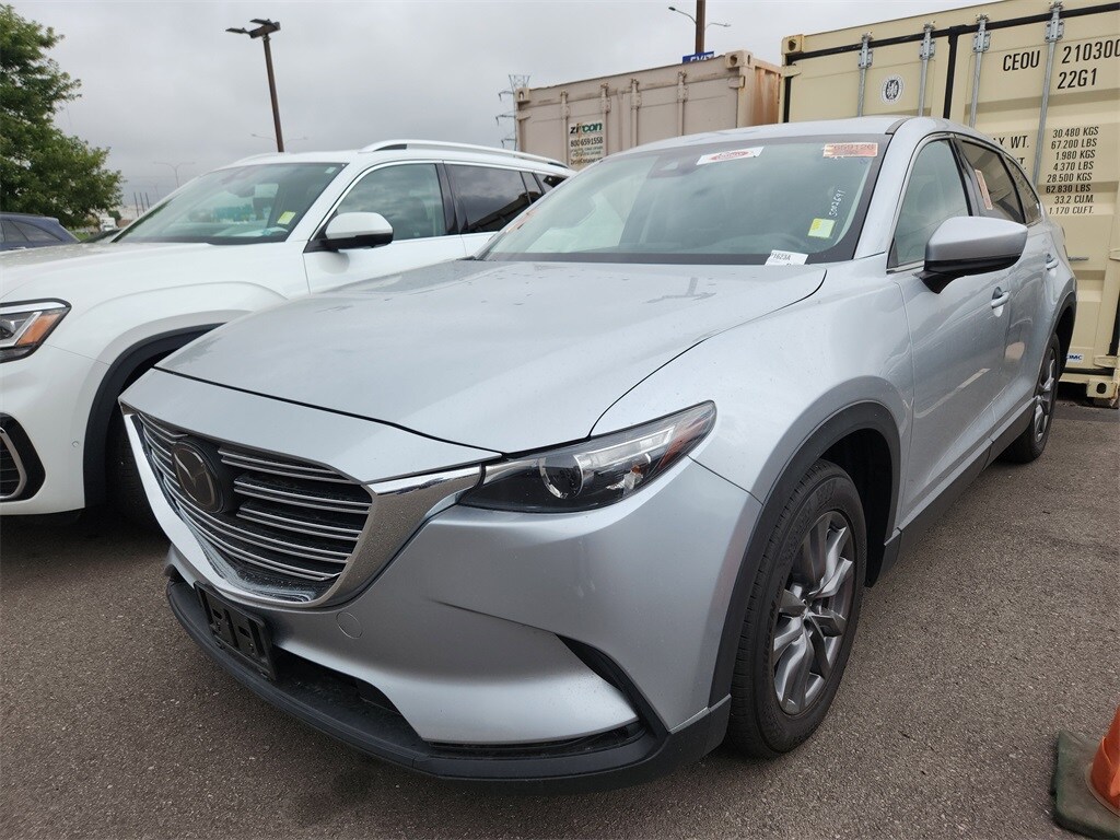 2023 Mazda CX-9 Touring photo 3