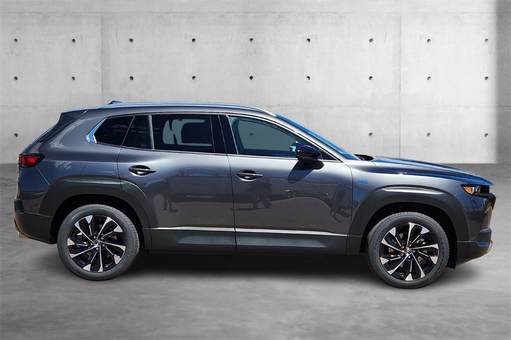 2025 Mazda CX-50 Premium Plus photo 2