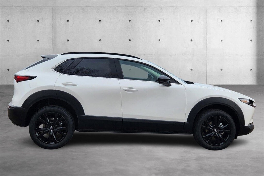 2025 Mazda CX-30 2.5 Turbo Premium photo 2