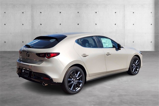 2025 Mazda Mazda3 Hatchback 2.5 s Preferred photo 3
